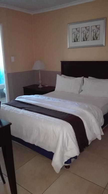 Villa Via Hotel Midrand Exteriér fotografie